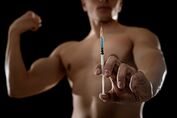 Náctiletí a steroidy: Rizika a důsledky